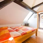 Rosa Guest house