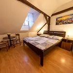 Rosa 3* Czeski Krumlow