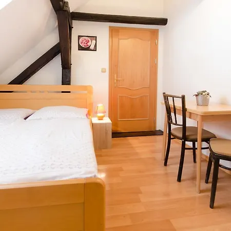Rosa Guest house