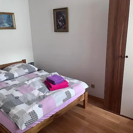 Rosa Gæstehus 3*